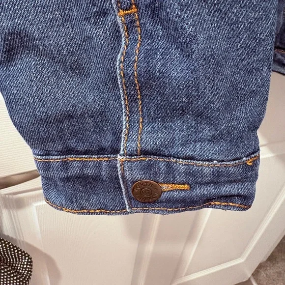 Vintage Men's Blue Sherpa-Lined Denim Jacket - Picture 5 of 14